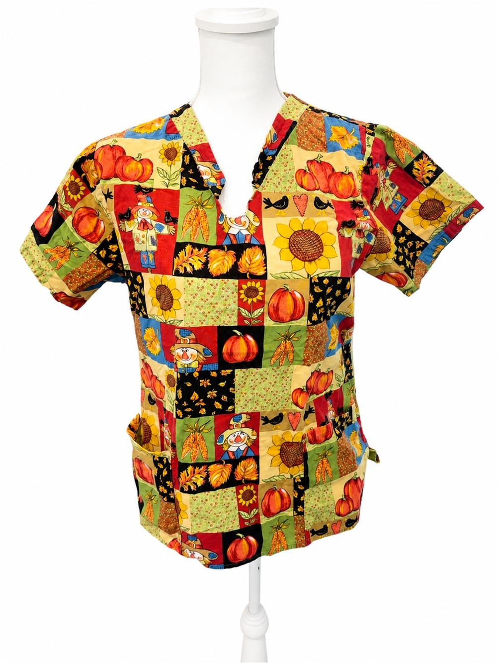 Autumn Patchwork Pumpkin Sunflower Print Scrub Top Size Small